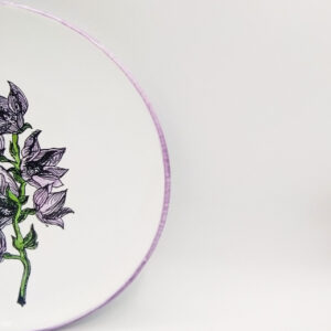 Piatto fiori di campo